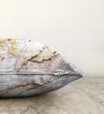 Beyaz Mermer Desenli Dijital Baskılı Raşel Kadife Yastık Kırlent Kılıfı Realhomes