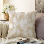 Mermer Zeminli Modern Tasarım Raşel Kadife Yastık Kırlent Kılıfı Realhomes