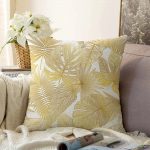 - Sonil-K-3156-Gorsel1 - Realhomes  Vizon Renk Amazon Yaprakları Temalı Modern Raşel Kadife Yastık Kırlent Kılıfı Realhomes