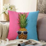 - Sonil-K-3175-Gorsel1 - Realhomes Mavi Pembe Ananas Desenli Modern Raşel Kadife Yastık Kırlent Kılıfı Realhomes