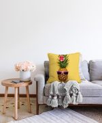 - Sonil-K-3191-Gorsel2 - Realhomes  Sarı Zeminli 3D Ananas Modern Tasarımlı Raşel Kadife Yastık Kırlent Kılıfı Realhomes
