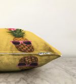- Sonil-K-3191-Gorsel3 - Realhomes  Sarı Zeminli 3D Ananas Modern Tasarımlı Raşel Kadife Yastık Kırlent Kılıfı Realhomes