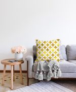 - Sonil-K-3196-Gorsel2 - Realhomes  Geometrik Altın Renkte Desenler Modern Raşel Kadife Yastık Kırlent Kılıfı Realhomes