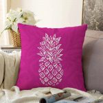 - Sonil-K-3221-Gorsel1 - Realhomes  Fuşya Zeminde Ananas Desenli Modern Tasarım Raşel Kadife Yastık Kırlent Kılıfı Realhomes