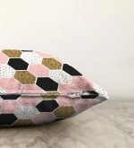 - Sonil-K-3247-Gorsel3 - Realhomes Geometrik Petek Desenli Altın Detaylı Modern Raşel Kadife Yastık Kırlent Kılıfı Realhomes