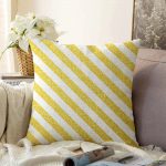Modern Altın Çizgiler Özel Tasarımlı Raşel Kadife Yastık Kırlent Kılıfı Realhomes