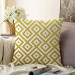 Altın Renkli Geometrik Desenli Özel Tasarım Raşel Kadife Yastık Kırlent Kılıfı Realhomes