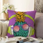Mor Zeminde Tropikal Ananas Desenli Dijital Baskılı Raşel Kadife Kırlent Kılıfı Realhomes