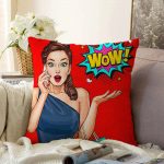 Kırmızı Zeminli Popart Wow Desenli Modern Raşel Kadife Yastık Kırlent Kılıfı Realhomes