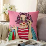 - Sonil-K-3289-Gorsel1 - Realhomes  Pembe Zeminli Popart Desenli Dekoratif Raşel Kadife Yastık Kırlent Kılıfı Realhomes