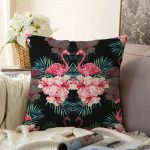 Siyah Zeminde Lilyum ve Flamingo Özel Tasarım Raşel Kadife Yastık Kırlent Kılıfı Realhomes