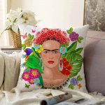- Sonil-K-3328-Gorsel1 - Realhomes  Özel Tasarım Frida Kahlo Tasarımlı Dekoratif Raşel Kadife Yastık Kırlent Kılıfı Realhomes