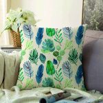 Pudra Zeminde Suluboya Yapraklar Tasarımlı Dekoratif Raşel Kadife Yastık Kırlent Kılıfı Realhomes