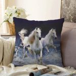 At Resimli Dijital Baskılı Dekoratif Raşel Kadife Yastık Kırlent Kılıfı Realhomes