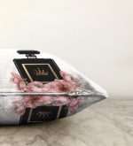 - Sonil-K-3363-Gorsel3 - Realhomes  Coco Parfüm Tasarımlı Dijital Baskılı 3D Raşel Kadife Yastık Kırlent Kılıfı Realhomes