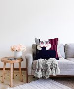 - Sonil-K-3364-Gorsel2 - Realhomes  Icon Women Özel Tasarımlı Dijital Baskılı Raşel Kadife Yastık Kırlent Kılıfı Realhomes