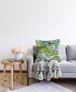 - Sonil-K-3377-Gorsel2 - Realhomes  Yeşil Palmiye Yaprakları Özel Tasarımlı Dekoratif Raşel Kadife Yastık Kırlent Kılıfı Realhomes