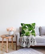 - Sonil-K-3403-Gorsel2 - Realhomes  Suluboya Zambak Yaprakları Çizimli Özel Tasarım Raşel Kadife Yastık Kırlent Kılıfı Realhomes