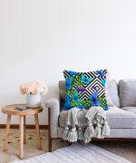 Geometrik Zeminli Mavi Kelebek Dijital Baskılı Raşel Kadife Yastık Kırlent Kılıfı Realhomes