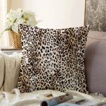 - Sonil-K-3791-Gorsel1 - Realhomes Realhomes Leopar Motifli Dijital Baskılı Raşel Kadife Yastık Kırlent Kılıfı Realhomes