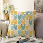 Realhomes Desenli Dijital Baskılı Dekoratif Raşel Kadife Yastık Kırlent Kılıfı Realhomes