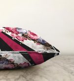 - Sonil-K-4236-Gorsel3 - Realhomes  Siyah Zemin Pembe ve Mavi Güller Özel Tasarım Raşel Kadife Yastık Kırlent Kılıfı Realhomes