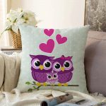 - Sonil-K-425-Gorsel1 - Realhomes Baykuş Desenli Dijital Baskılı Dekoratif Raşel Kadife Yastık Kırlent Kılıfı Realhomes