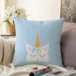 Mavi Zeminde Unicorn Desenli Çocuk Odası Raşel Kadife Yastık Kırlent Kılıfı Realhomes