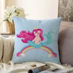 Mavi Zeminde Denizkızı Desenli Dijital Baskılı Çocuk Odası Raşel Kadife Yastık Kırlent Kılıfı Realhomes