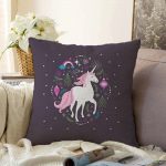 Siyah Zeminde Unicorn Sevimli At Çocuk Odası Raşel Kadife Yastık Kırlent Kılıfı Realhomes
