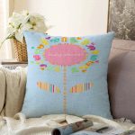 Mavi Zeminde Baby Shower Tasarımlı Çocuk Odası Raşel Kadife Yastık Kırlent Kılıfı Realhomes