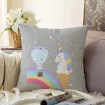 Gri Zeminde Unicorn Tasarımlı Çocuk Odası Raşel Kadife Yastık Kırlent Kılıfı Realhomes