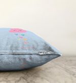 Mavi Zeminde Pembe Bulutlu Baby Shower Çocuk Odası Raşel Kadife Yastık Kırlent Kılıfı Realhomes