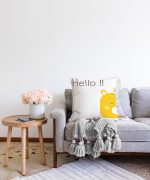 Sarı Ayıcık Hello Motifli Çocuk Odası Raşel Kadife Yastık Kırlent Kılıfı Realhomes