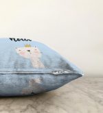 - Sonil-K-4383m-Gorsel3 - Realhomes  Hello Kedicik Özel Tasarımlı Bebek Odası Raşel Kadife Yastık Kırlent Kılıfı Realhomes