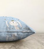 Renkli Puanlı Kedicik Desenli Bebek Odası Raşel Kadife Yastık Kırlent Kılıfı Realhomes