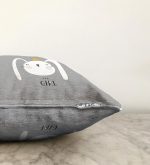 - Sonil-K-4387-Gorsel3 - Realhomes  Gri Zeminde Its Girl Tavşan Motifli Bebek Odası Raşel Kadife Yastık Kırlent Kılıfı Realhomes