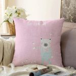 - Sonil-K-4391p-Gorsel1 - Realhomes  Pembe Zeminde Ayıcık Bebek Odası Raşel Kadife Yastık Kırlent Kılıfı Realhomes