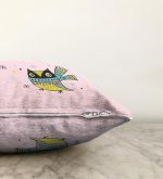 Pembe Zeminde Atkılı Baykuş Desenli Bebek Odası Raşel Kadife Yastık Kırlent Kılıfı Realhomes