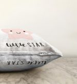 - Sonil-K-4500-Gorsel3 - Realhomes Realhomes Özel Tasarımlı Dijital Baskılı Çocuk Odası Raşel Kadife Yastık Kırlent Kılıfı Realhomes