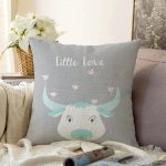 - Sonil-K-4517-Gorsel1 - Realhomes Realhomes Özel Tasarımlı Dijital Baskılı Çocuk Odası Raşel Kadife Yastık Kırlent Kılıfı Realhomes