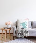 - Sonil-K-4524-Gorsel2 - Realhomes Realhomes Özel Tasarımlı Dijital Baskılı Çocuk Odası Raşel Kadife Yastık Kırlent Kılıfı Realhomes