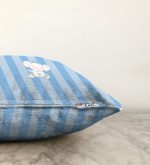 - Sonil-K-4528m-Gorsel3 - Realhomes Mavi Çizgili Fil Motifli Bebek Odası Raşel Kadife Yastık Kırlent Kılıfı Realhomes
