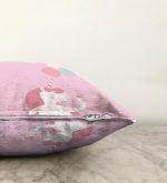 - Sonil-K-4552p-Gorsel3 - Realhomes Pembe Zeminde Unicorn At Tasarımlı Bebek Odası Raşel Kadife Yastık Kırlent Kılıfı Realhomes