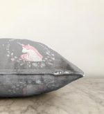 - Sonil-K-4554g-Gorsel3 - Realhomes Gri Zeminde Unicorn At Tasarımlı Bebek Odası Raşel Kadife Yastık Kırlent Kılıfı Realhomes