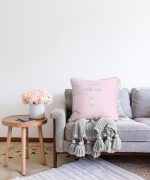 - Sonil-K-4570-Gorsel2 - Realhomes Realhomes Özel Tasarımlı Dijital Baskılı Çocuk Odası Raşel Kadife Yastık Kırlent Kılıfı Realhomes