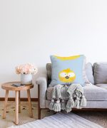 - Sonil-K-4585m-Gorsel2 - Realhomes Mavi Zeminde Sarı Kuş Motifli Dijital Baskılı Çocuk Odası Raşel Kadife Yastık Kırlent Kılıfı Realhomes