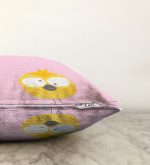 - Sonil-K-4585p-Gorsel3 - Realhomes  Pembe Zeminde Sarı Kuş Motifli Dijital Baskılı Çocuk Odası Raşel Kadife Yastık Kırlent Kılıfı Realhomes