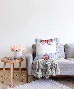 - Sonil-K-4605-Gorsel2 - Realhomes  Realhomes Özel Tasarımlı Dijital Baskılı Çocuk Odası Raşel Kadife Yastık Kırlent Kılıfı Realhomes