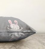 Realhomes Özel Tasarımlı Dijital Baskılı Çocuk Odası Raşel Kadife Yastık Kırlent Kılıfı Realhomes